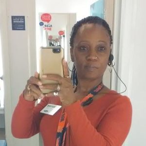 Meet your Posher, Nadine